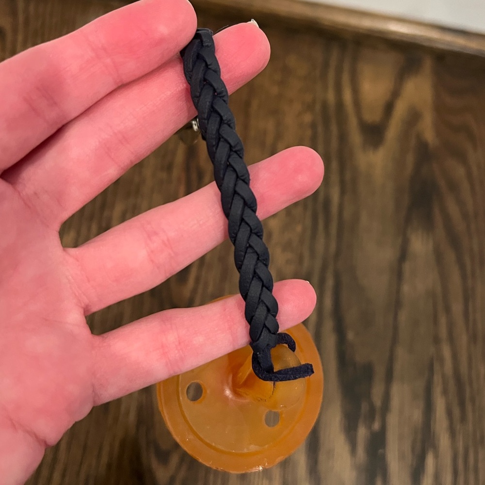 Set of Two Pacifier Clips! - Picture 5 of 9